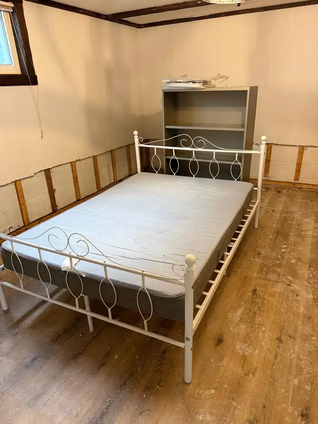 free furniture - Photo 8