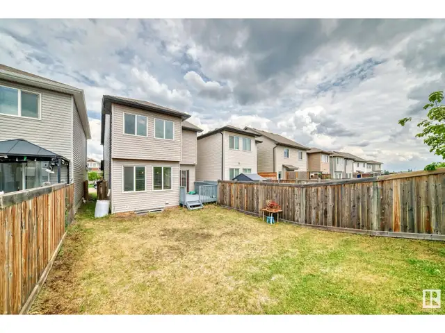 Single House For Sale by Owner - Photo 8