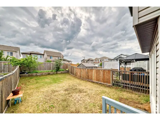 Single House For Sale by Owner - Photo 9