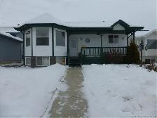 HOUSE FOR RENT – Dempsey Street, Deer Park, Red Deer.