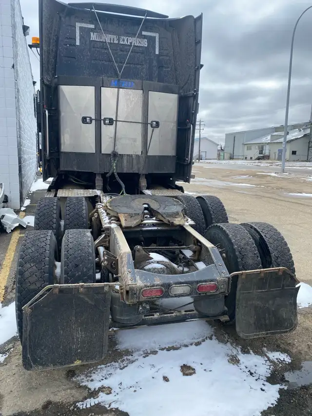 Volvo for sale - Photo 2