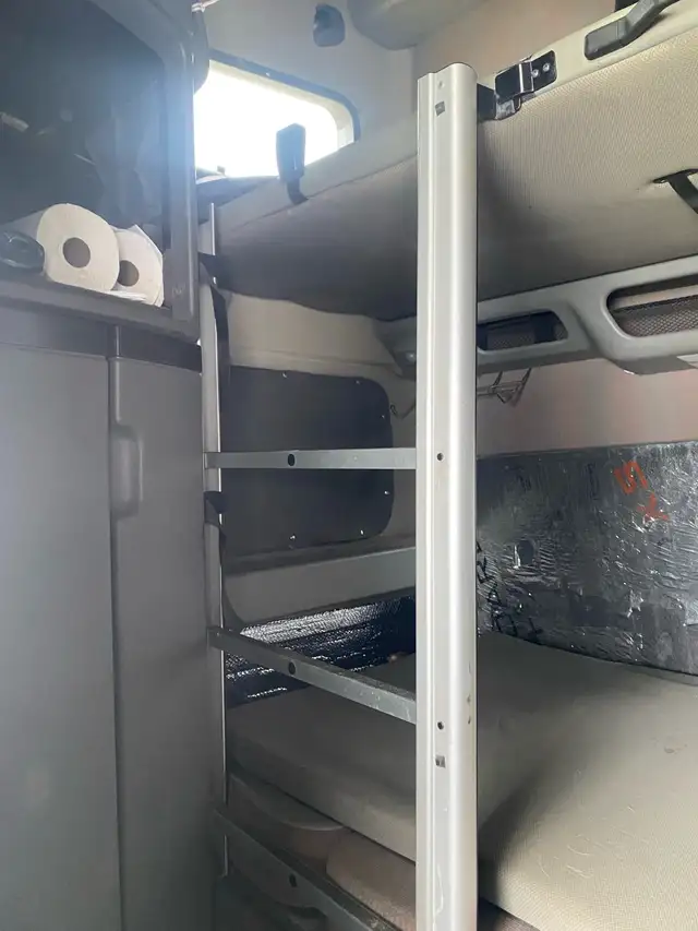 Volvo for sale - Photo 8