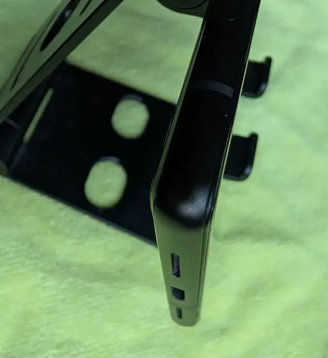 Google Pixel 6 Black 128GB in Excellent / Perfect Condition - Photo 5