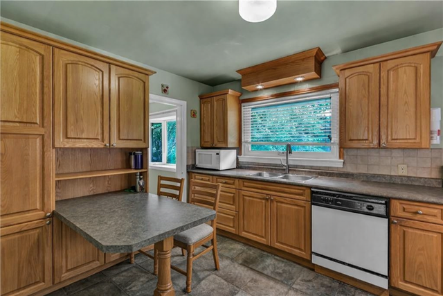 2bed-1bath | 15 min walk to western university - Photo 4