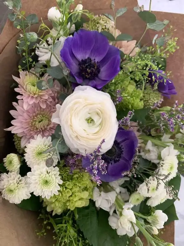 Health Care Aide - Photo 2