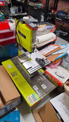 RYOBI BS904G 9' Band Saw - Workshop Power Tool