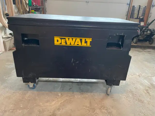 Heavy Duty Dewalt job site box on casters