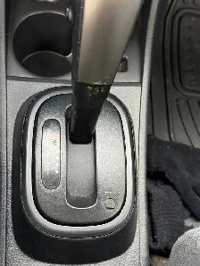 2011 NISSAN VERSA $3995-174000 Kms 4cyl automatic - Photo 12