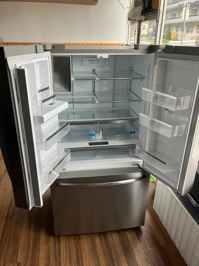 New Frigidaire Scratch N Dent Refrigerators - Photo 9