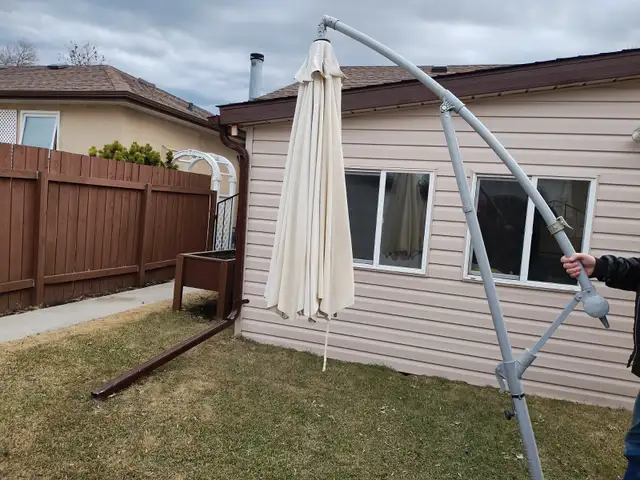 offset patio umbrella - Photo 2