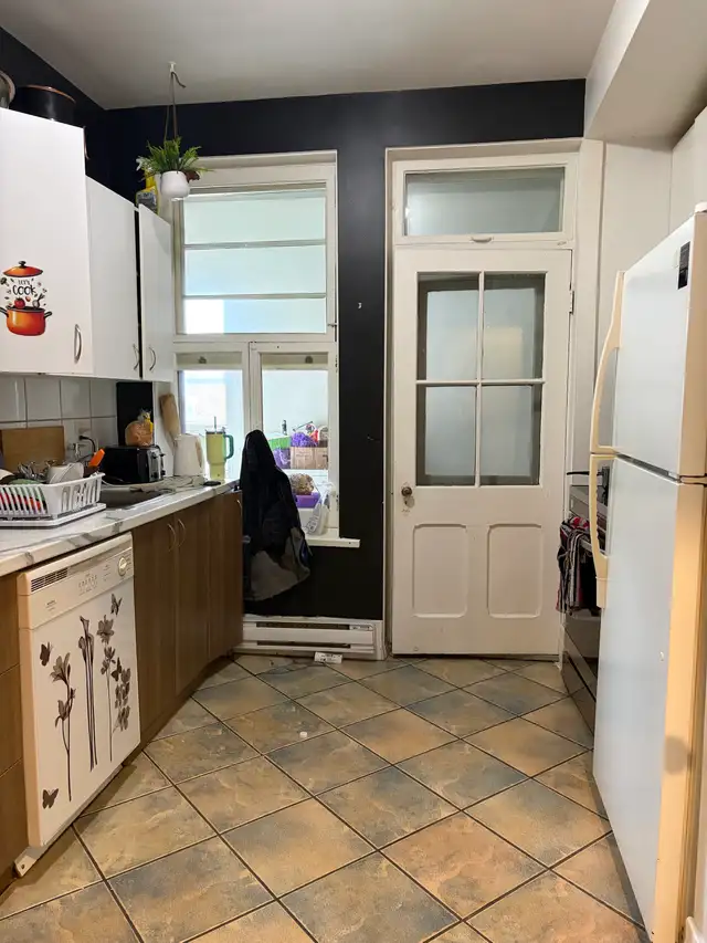 Beau très grand 7 1/2 chemin Ste-Foy Juillet - Photo 9