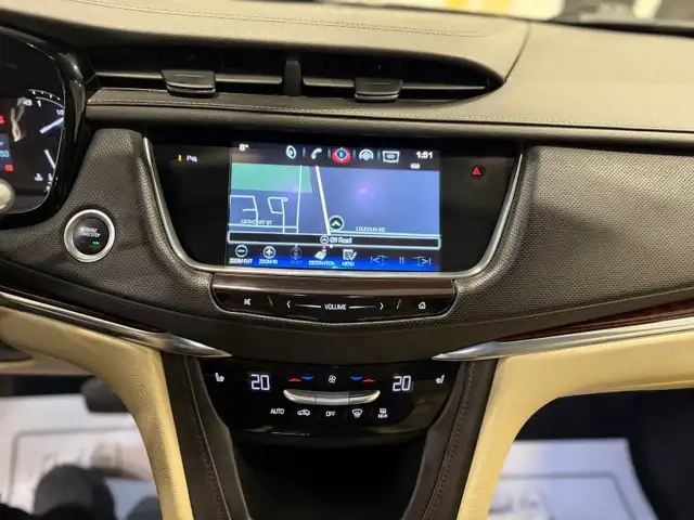 2017 CADILLAC XT5 LUXURY AWD CLEAN TITLE SAFETIED - Photo 24