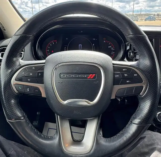 2022 Dodge Durango SXT - Photo 11