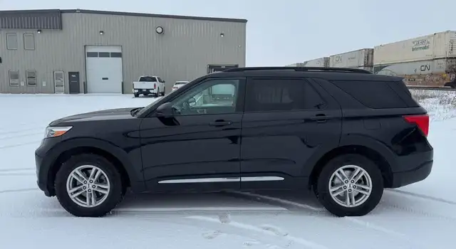 2021 FORD EXPLORER XLT 4WD - Photo 8