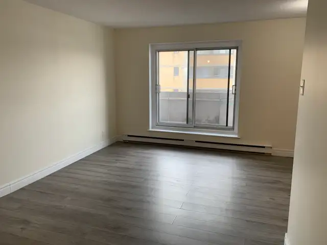 3.5,3 1/2 à louer, for rent, Saint-Laurent, St-laurent - Photo 3