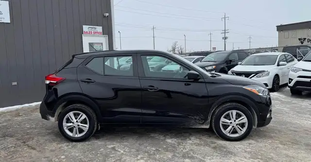 2020 Nissan Kicks S - Photo 4