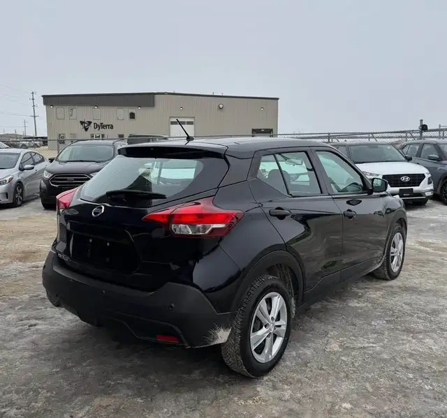 2020 Nissan Kicks S - Photo 5