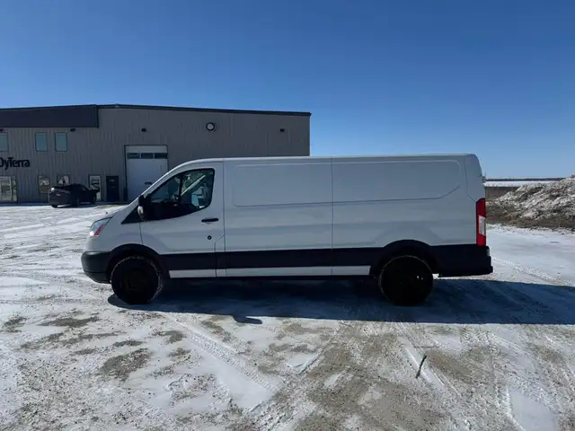 2017 Ford Transit T-150 Cargo Van - Photo 7