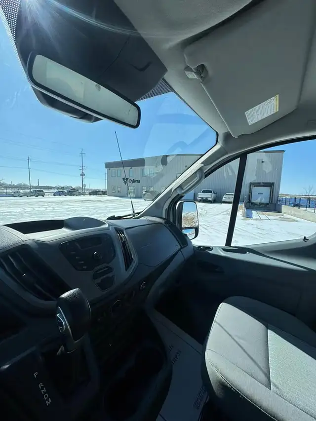 2017 Ford Transit T-150 Cargo Van - Photo 10