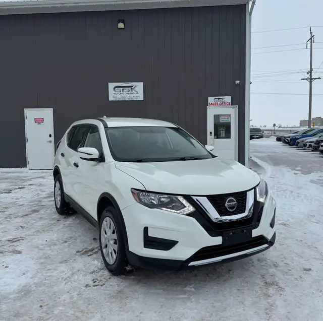 2018 Nissan Rogue S - Photo 9