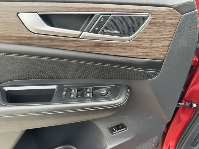 2024 Volkswagen Atlas SEL Highline - Photo 21
