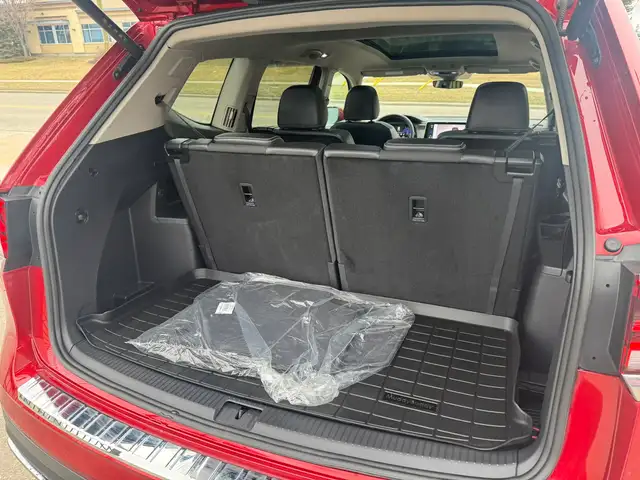 2024 Volkswagen Atlas SEL Highline - Photo 31