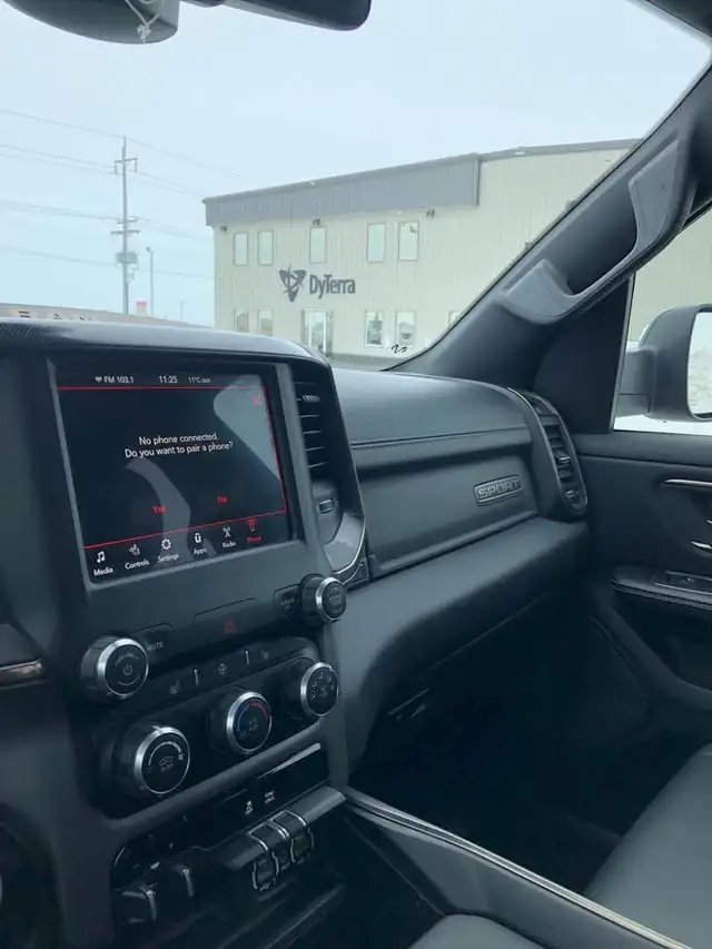 2019 RAM 1500 Sport - Photo 11