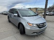 2016 Honda Odyssey EX - Photo 3