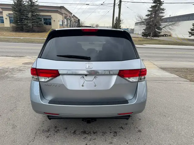 2016 Honda Odyssey EX - Photo 5