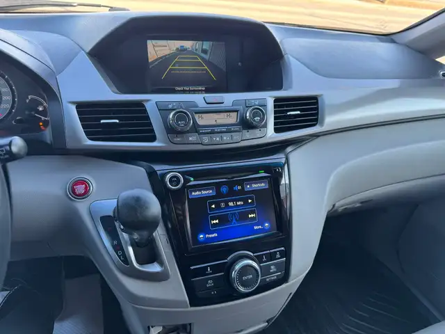 2016 Honda Odyssey EX - Photo 14