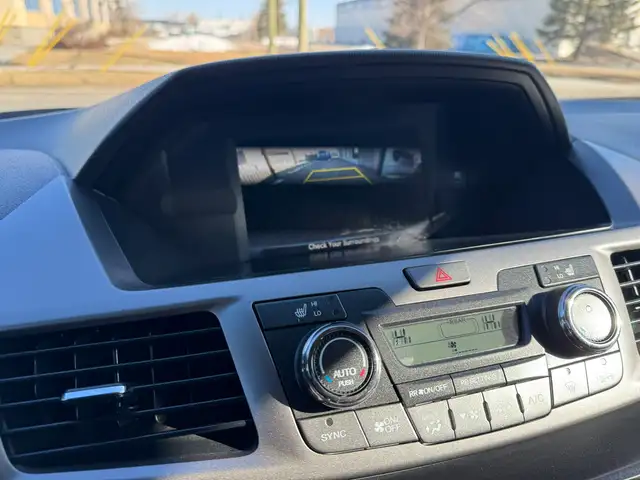 2016 Honda Odyssey EX - Photo 15