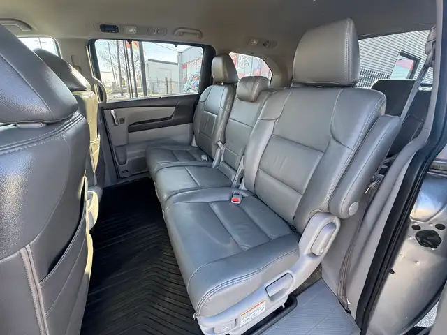 2016 Honda Odyssey EX - Photo 18