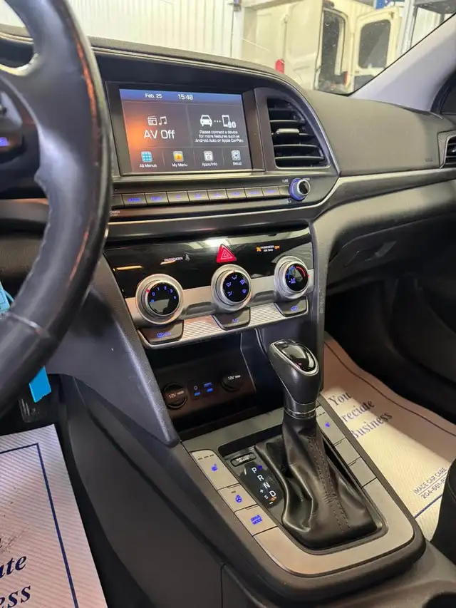 2020 Hyundai Elantra Preferred - Photo 8