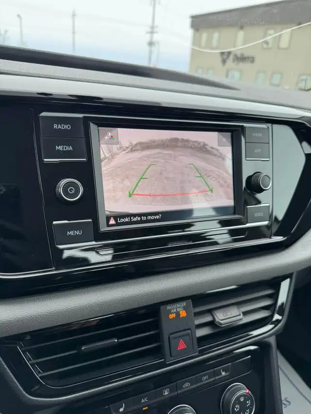 2023 Volkswagen Taos Trendline - Photo 9