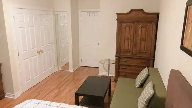 Private and clean Master room 1 May, North york, Furnished - Photo 3