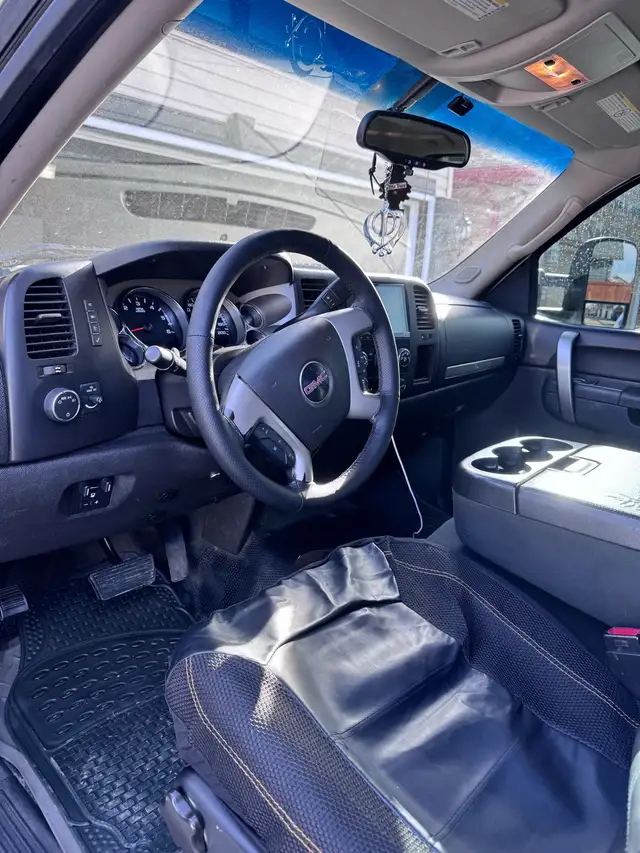 2013 GMC sierra 2500 HD - Photo 8