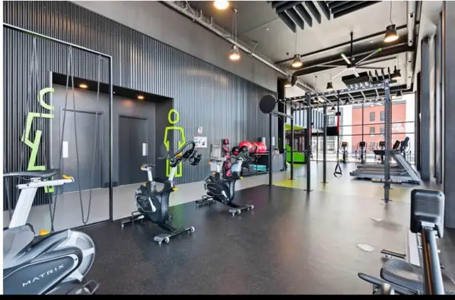 Urgent - 1 chambre   Bureau disponible pour cessation de bail - Photo 11