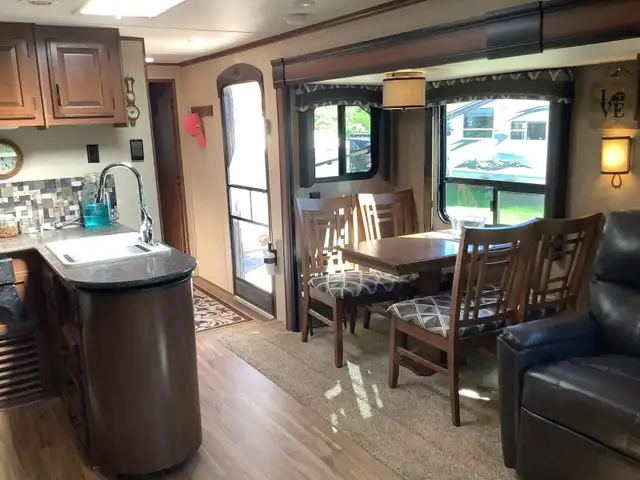 2016 Jayco Jayflight Elite 34RSBS (3 slides) - Photo 3