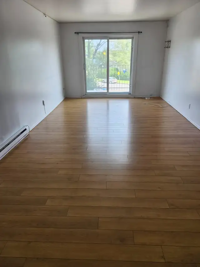 4 1/2 à La Prairie Rive Sud de Montréal pour Mai, Juin, Juillet - Photo 3