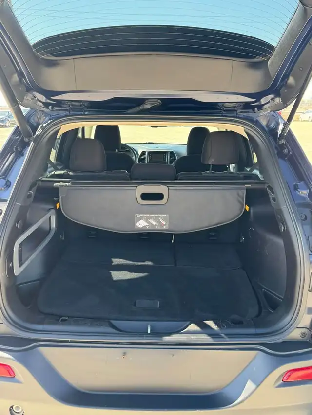 2014 Jeep Cherokee - Photo 7