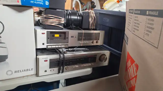 Luxman Vintage Stereo System - Receiver, Cassette Deck & Turntab