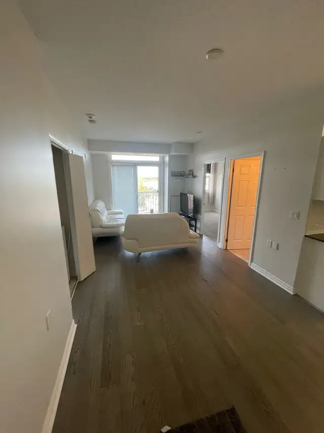 15450 Yonge Street unit 402