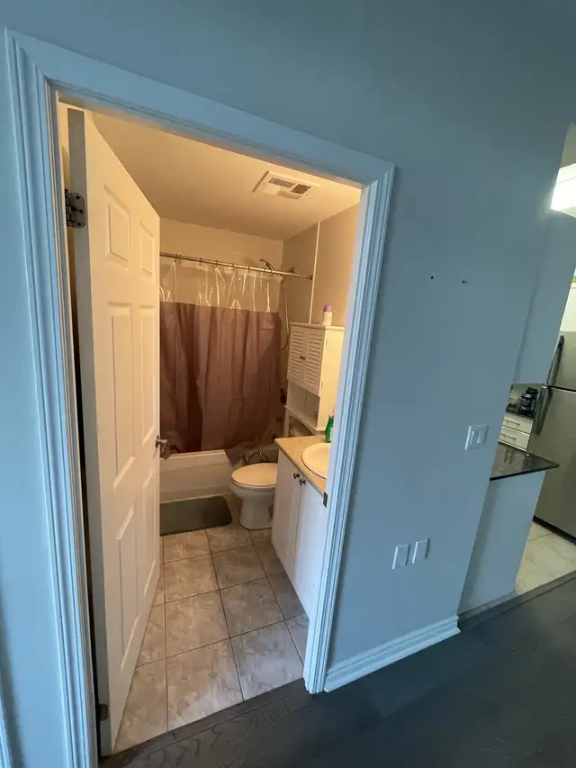 15450 Yonge Street unit 402 - Photo 4