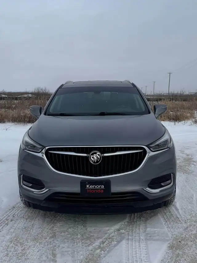 2018 Buick Enclave Essence - Photo 2