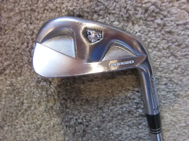 RH X-STIFF DGX100 MINT SHAPE TAYLORMADE #3-9,pw IRONS - Photo 3