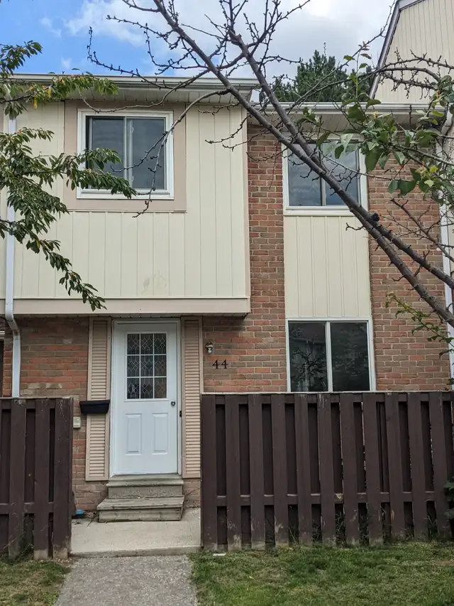 Student House for Rent! 10 Min Walk to UTM - Photo 12