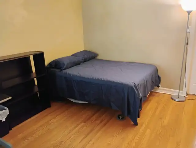 May 1- 2 ROOMS-Merivale/Meadowlands-15m/Algon-30m/Carleton,VIDEO