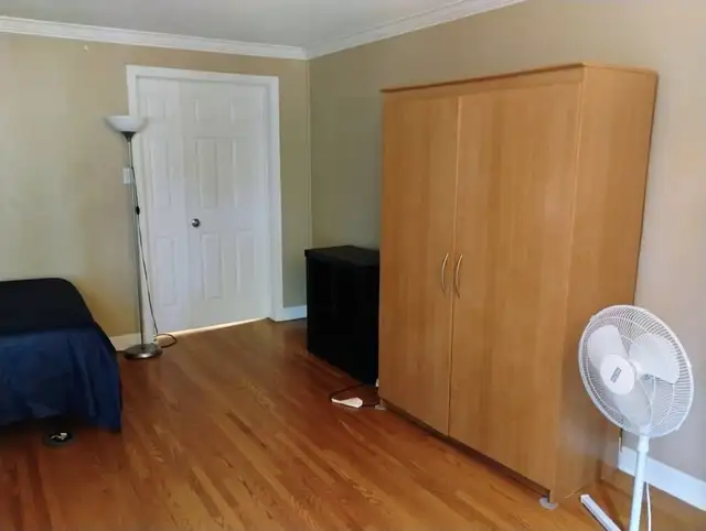 May 1- 2 ROOMS-Merivale/Meadowlands-15m/Algon-30m/Carleton,VIDEO - Photo 5