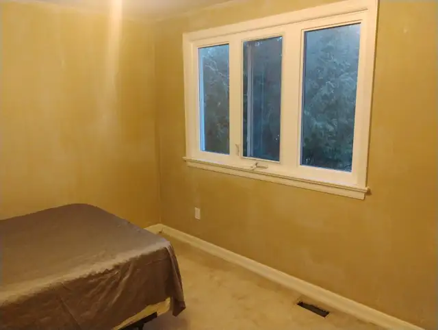 May 1- 2 ROOMS-Merivale/Meadowlands-15m/Algon-30m/Carleton,VIDEO - Photo 10