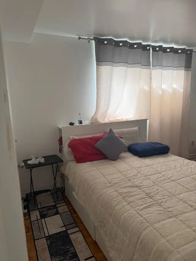 Grand 3 ½ demi-sous-sol lumineux – Emplacement de choix ! - Photo 6